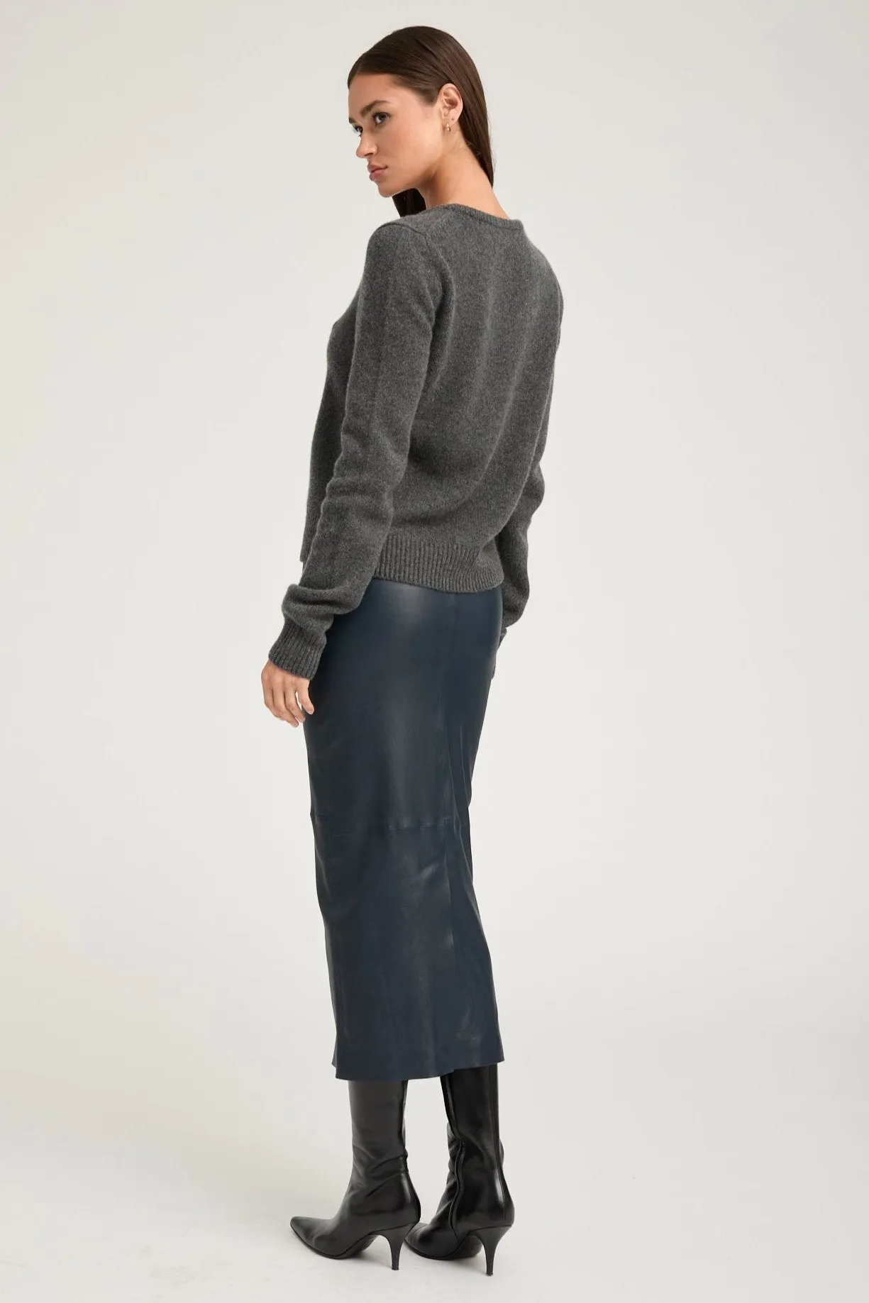 Charcoal Cashmere Heavy V-Neck Sweater