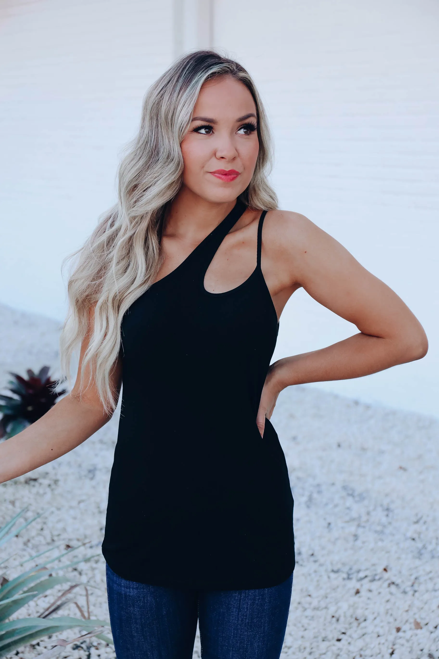 Cool Down One Shoulder Tank - Black