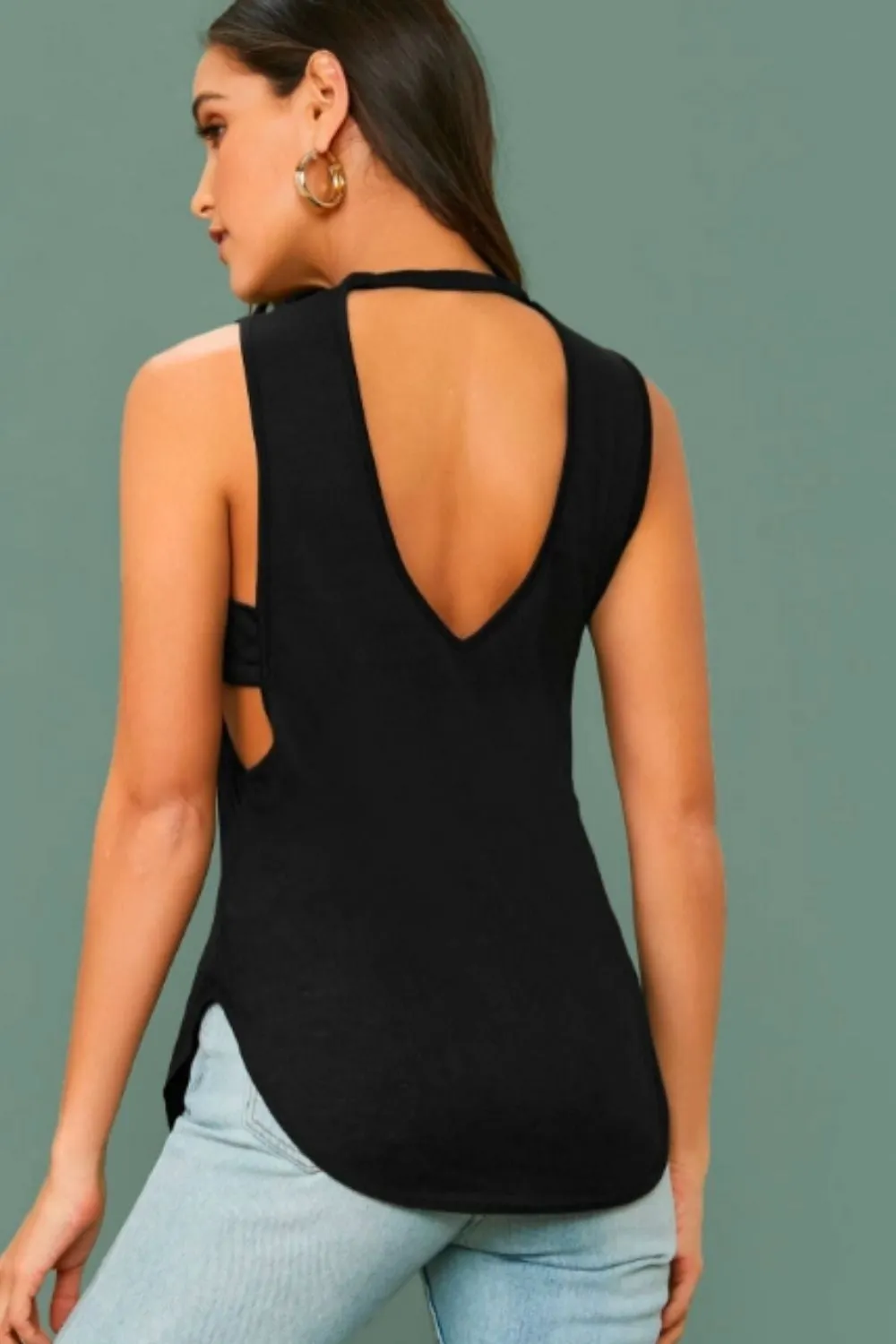 Cutout Curved Hem Tank Top