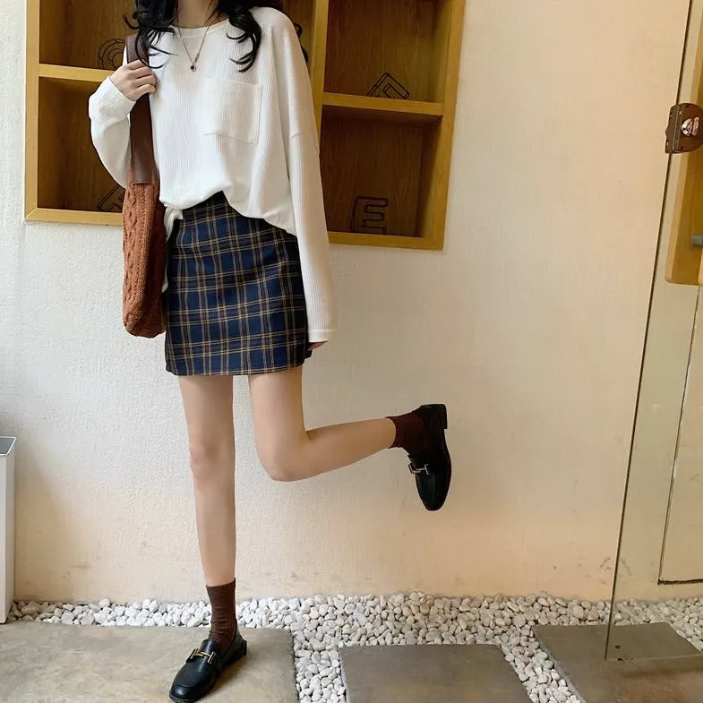 High-Waisted Skirt With Plaid Pattern