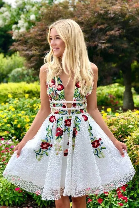 Homecoming Dress with Embroidery, Short Prom Dress ,Winter Formal Dress, Pageant Dance Dresses, Back To School Party Gown, PC0981