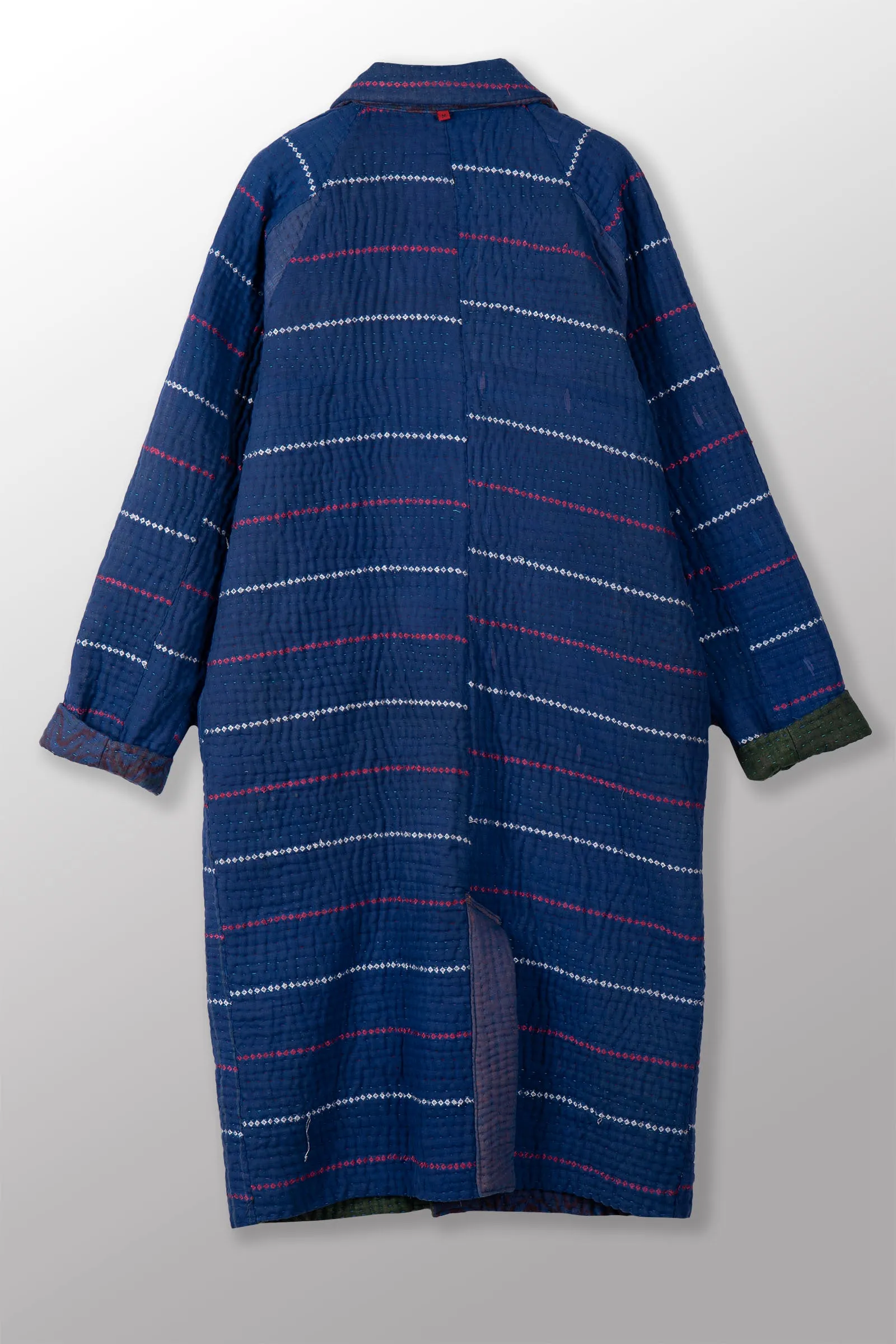 QUILTED OVER DYE COTTON KANTHA RAGLAN SLEEVE COAT - oq5337-cblu001m -