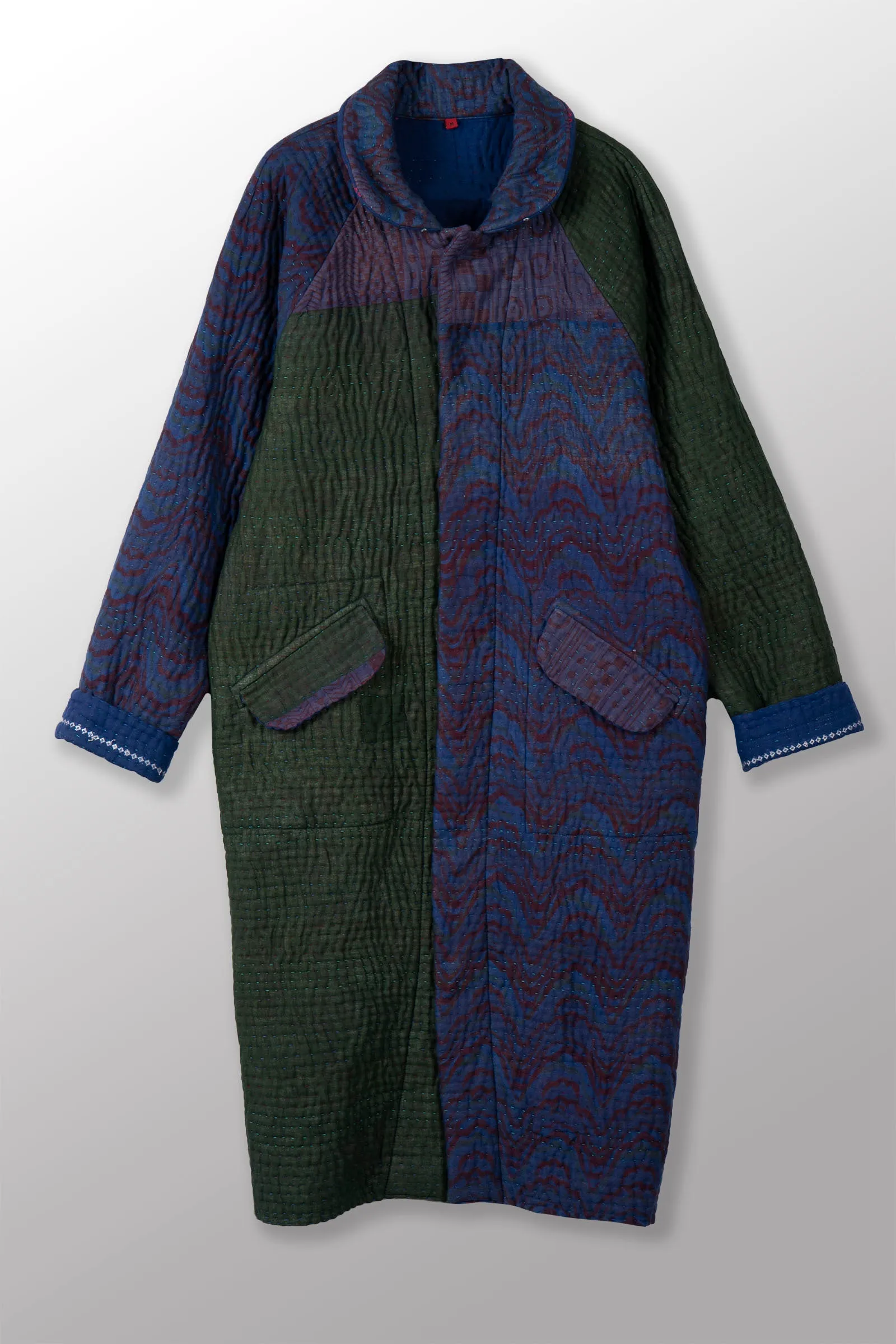 QUILTED OVER DYE COTTON KANTHA RAGLAN SLEEVE COAT - oq5337-cblu001m -