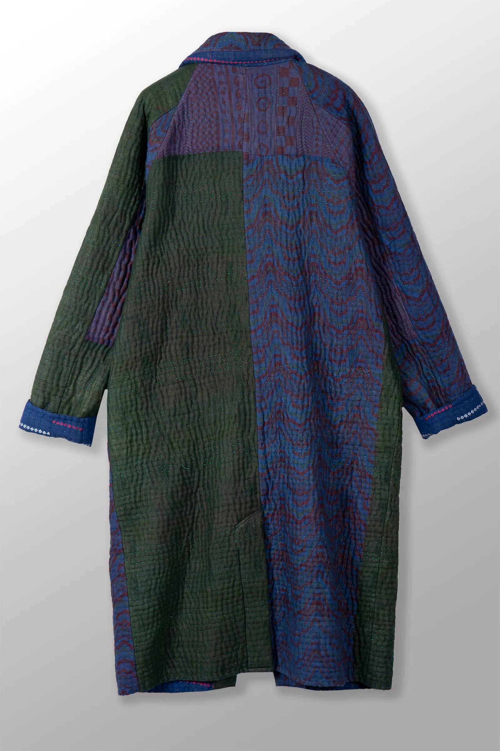 QUILTED OVER DYE COTTON KANTHA RAGLAN SLEEVE COAT - oq5337-cblu001m -