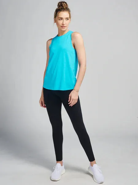 tasc Performance Women's Nola Tank 2.0 in Capri