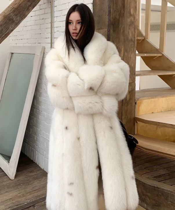 Women’s Full Length Snow Fox Fur Coat