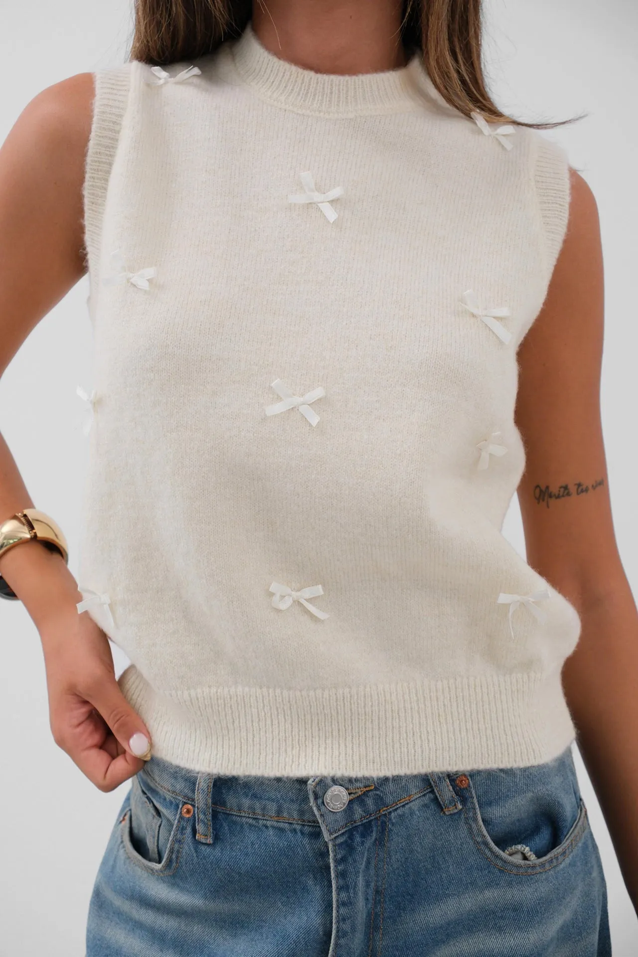 Zero Collar Bow Detailed Knit Sweater